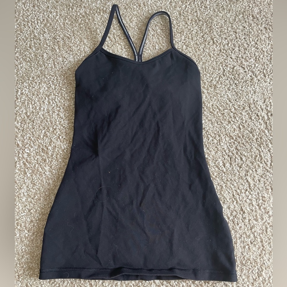 Lululemon black power Y tank Size 2